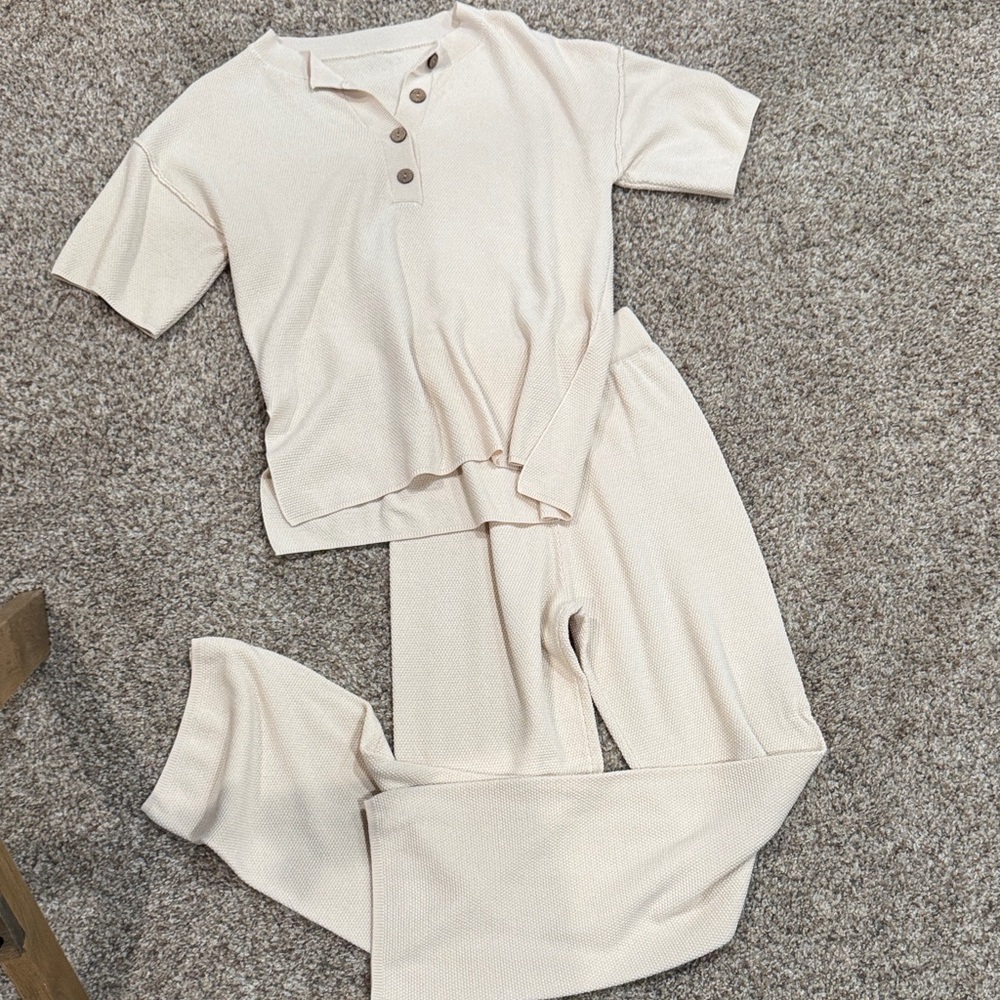 Cream Women's Lounge Set